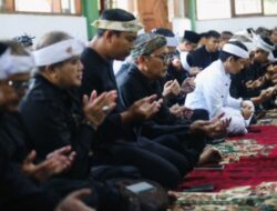 Mitembeyan Hari Jadi Purwakarta ke-195 dan Kabupaten ke-58: Mengawali Rangkaian dengan Doa dan Tradisi “Muru Indung Cai”