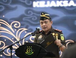Lantik Kajari Sukabumi dan Koordinator Kejati Jabar, Kajati Sutikno Sampaikan Pesan Ini
