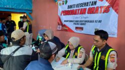 HUT Bhayangkara ke-80, Sidokkes Polres Garut Gelar Bakti Kesehatan Gratis Layani 141 Warga Cilawu