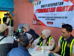 HUT Bhayangkara ke-80, Sidokkes Polres Garut Gelar Bakti Kesehatan Gratis Layani 141 Warga Cilawu