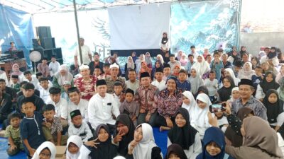 Diky Chandra: Terharu Terhadap Sosok Penjual Cireng Ustadz Syarif, Kepedulian Kepada Anak Yatim Piatu Patut Diacungi Jempol