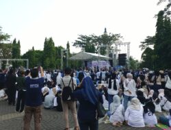 Kawal Lanjutkan Program Nasional, Ribuan Relawan MBG Kabupaten Ciamis Gelar Silaturahmi Akbar dan Doa Bersama