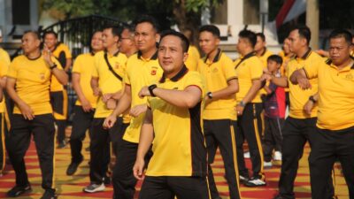 Semarak Hari Bhayangkara ke-80, Kapolres Purwakarta Ajak Personel Perkuat Soliditas Lewat Olahraga Bersama