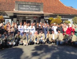 Upacara Hari Keluarga Nasional ke-33 Tingkat Kecamatan Pangandaran Berlangsung Khidmat