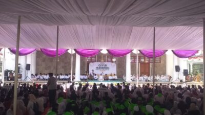 Acara Guyub Muharam, Bupati Ciamis Salurkan Bantuan Santunan Kepada 2.560 Anak Yatim