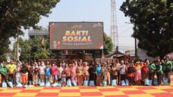 Polres Purwakarta Salurkan 100 Paket Beras Kepada Ojol dan Pemulung, Wujud Kepedulian di Hari Bhayangkara ke-80
