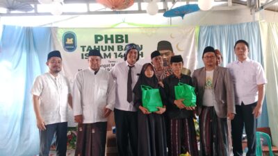 Diky Chandra Bersama Wakil Ketua DPRD Kota Tasikmalaya Hilman Hadiri Santunan Anak Yatim yang Digelar Forum Muda-Mudi Cipawela Kawalu