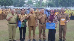 Wali Kota Tasikmalaya Pimpin Apel Gabungan Dirangkai Dengan Penyerahan SK Pensiun PNS TMT Juli 2026