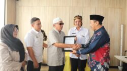 Penyerahan Legalitas Majelis Taklim Tuna Netra Al Hikmah, Diky Candra Untuk Tumbuhkan Semangat Kebersamaan Masyarakat