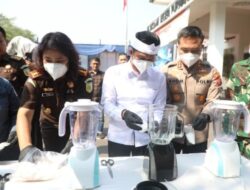 Kejari Purwakarta Musnahkan Barang Bukti 77 Perkara: Tegakkan Hukum, Beri Edukasi Kepada Generasi Muda