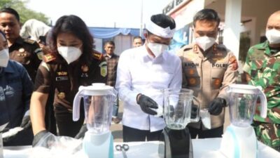 Kejari Purwakarta Musnahkan Barang Bukti 77 Perkara: Tegakkan Hukum, Beri Edukasi Kepada Generasi Muda