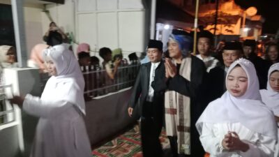 Kehadiran Diky Chandra Di Imtihan Madrasah Daar El Mishbah Sambongjaya Disambut Upacara Adat Sunda