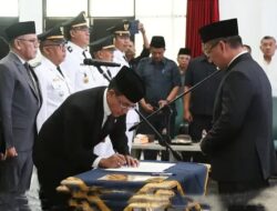 Bupati H. Cecep Nurul Yakin Lantik Sebanyak 59 Pejabat di Lingkungan Pemkab Tasikmalaya, Ini Pesannya