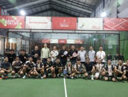 Hadiri Final Tarkam Padel Volume 3, Diky Chandra Saya Baru Pertama Kali Pegang Raket Padel
