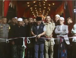 Bupati Resmikan Gapura Milangkala Kabupaten Tasikmalaya ke-394 di Cibahong Sukarame