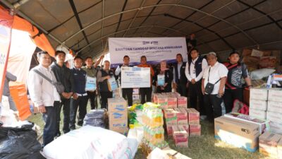 Gerak Cepat, BRI Region 9 Bandung Salurkan Bantuan Kepada Warga Terdampak Kebakaran di Kabupaten Sukabumi 