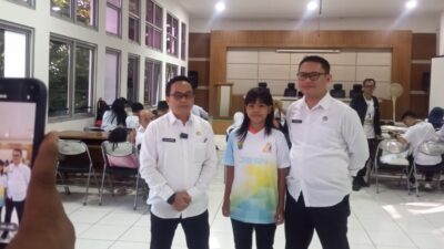 Kabid dan Kasi Kesiswaan Disdikpora Cianjur Lepas Kontingen Porseni Kabupaten, yang Berlaga di Tingkat Provinsi Jabar