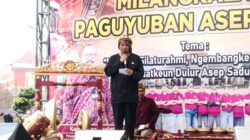 Wawalkot Tasik, Diky Chandra Lepas Peserta Jalan Santai Dalam Rangka Milangkala Paguyuban Asep Dunia ke-16