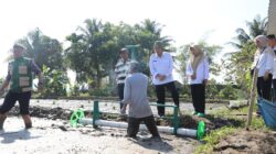 Pantau Penanaman Padi Sistem PM AAS, Diky Chandra: Penuhi Target Kota Tasik Butuh Lebih Banyak Drum Seeder