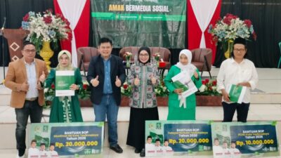 Komisi I DPR RI, H.Oleh Soleh Mengajak Fatayat dan Muslimat NU Kota Tasikmalaya Agar Bijak Gunakan Medsos