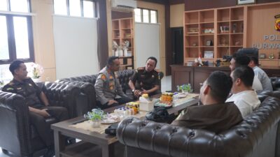 Silaturahmi Kapolres Purwakarta dengan Kajari, Perkuat Sinergi Aparat Penegak Hukum