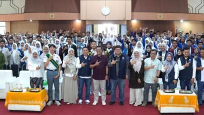 Di Tengah Para Pengurus OSIS, Kang Akur Sulut Optimisme untuk Tumbuh Menjadi Pemimpin di Masa Depan