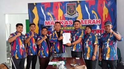 Ketua DPD LASKAR NKRI Subang Serahkan SK Definitif Kepada Ketua DPC Ciater dan Kartu Anggota Kepada Se-Jajaran Pengurus dan Anggota