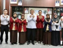 Terima Kunjungan SMAN 10, Diky Chandra: Buatlah Ulang Tahun SMAN 10 Sesuatu yang Tidak Biasa