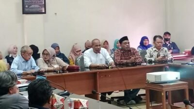 Ketua Komisi I DPRD Kota Tasik, H.Dodo Rosada Pimpin Audiensi Paguyuban Pedagang Kecil dan Mikro