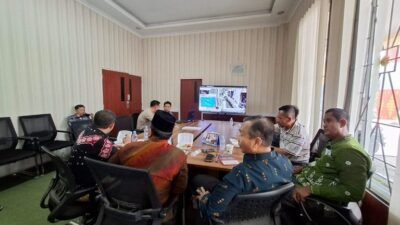 Bupati Pelalawan Meminta Satgas Penanganan Banjir Percepat Penanganan Titik-titik Rawan Banjir, Asda ll Pimpin Rapat Satgas