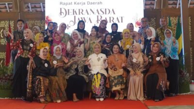 Perkuat Sinergi dan Daya Saing UMKM, Ega Anjani Reynaldy Hadiri Rakerda Dekranasda Jabar