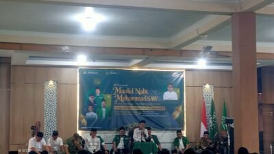 Hadiri Muskercab PC GP Ansor dan Maulid Nabi, Ketua PCNU KH. Atam Rustam Ajak Seluruh Kader Tingkatkan Kecintaan Kepada Rasulullah SAW dan Teladani Akhlak Serta Perjuangannya
