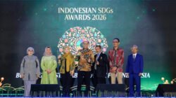 Investasi Sosial untuk Masa Depan, Solusi Bangun Indonesia Pabrik Narogong Raih Platinum dan Gold di Indonesian SDGs Award 2026