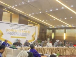 Sekda Kabupaten Pelalawan Hadiri Pertemuan Bersama Komisi II DPR RI, Dalam Rangka Pengawasan