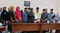 Terkait Kings Family Karaoke, Warga RW 011 Kelurahan Sukamajukidul Gelar Audensi Ke DPRD Kota Tasikmalaya