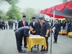 Lantik Sekda Subang, Kang Rey Tegaskan Jabatan Adalah Pengabdian