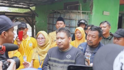 Rangkaian Saba Desa, Kang Rey Tinjau Proses Rehabilitas SDN Binakarya, Tegaskan Pentingnya Pengawasan
