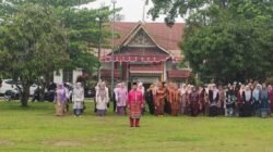 Pemerintah Kecamatan Bandar Petalangan Laksanakan Upacara Hari Jadi Kabupaten Pelalawan Ke-27