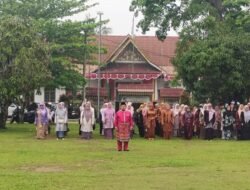 Pemerintah Kecamatan Bandar Petalangan Laksanakan Upacara Hari Jadi Kabupaten Pelalawan Ke-27