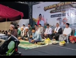 Ketua DPRD Kota Tasikmalaya dan Wali Kota Hadiri Tabligh Akbar Bersama Warga Sukarindik Bungursari