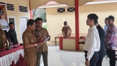 Berjalan Khidmat, Pelantikan Perangkat Desa Lubuk Kembang Bunga, Dihadiri Langsung Camat Ukui