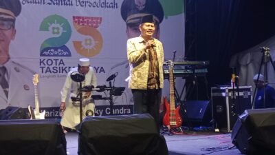 Plt Asda 1 Ade Hendar Mewakili Wali Kota Tasikmalaya Hadiri Mangkubumi Bersholawat dan Tabligh Akbar