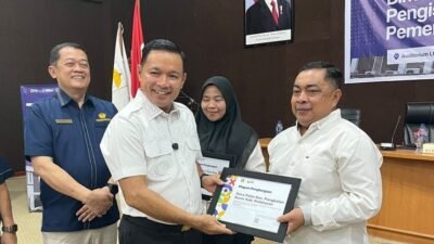 Buka Bimtek Pelaporan SPT, Wabup Pelalawan Tegaskan Pengelolaan Keuangan Desa yang Tertib dan Sesuai Regulasi
